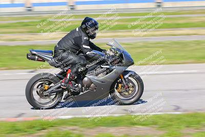 media/Jan-20-2023-Fastrack Riders (Fri) [[f2ad32aba3]]/Level 2/session 4 turn 6/